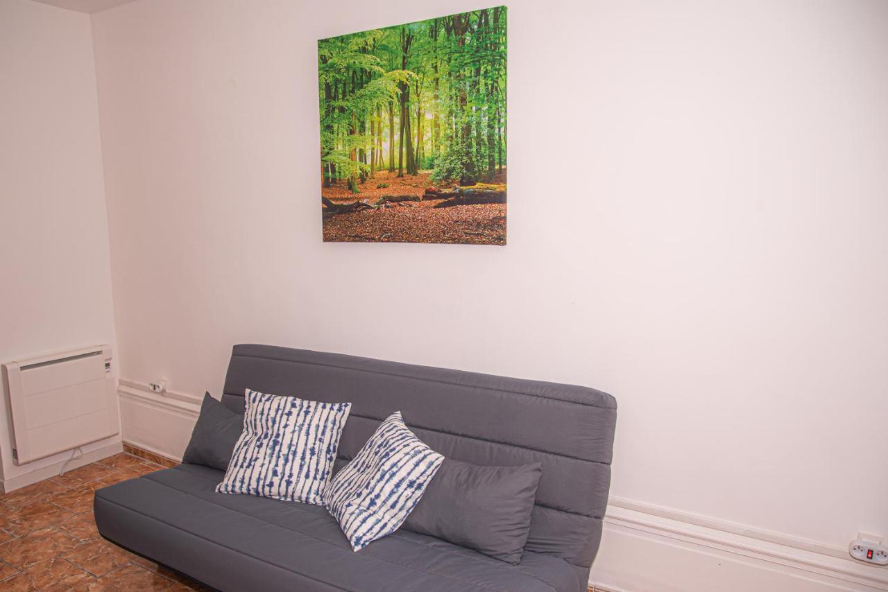 Appartement Dg Location à Saint-Quentin  Extérieur photo
